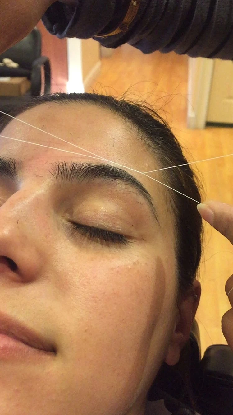Threading service at BrushnnBloom